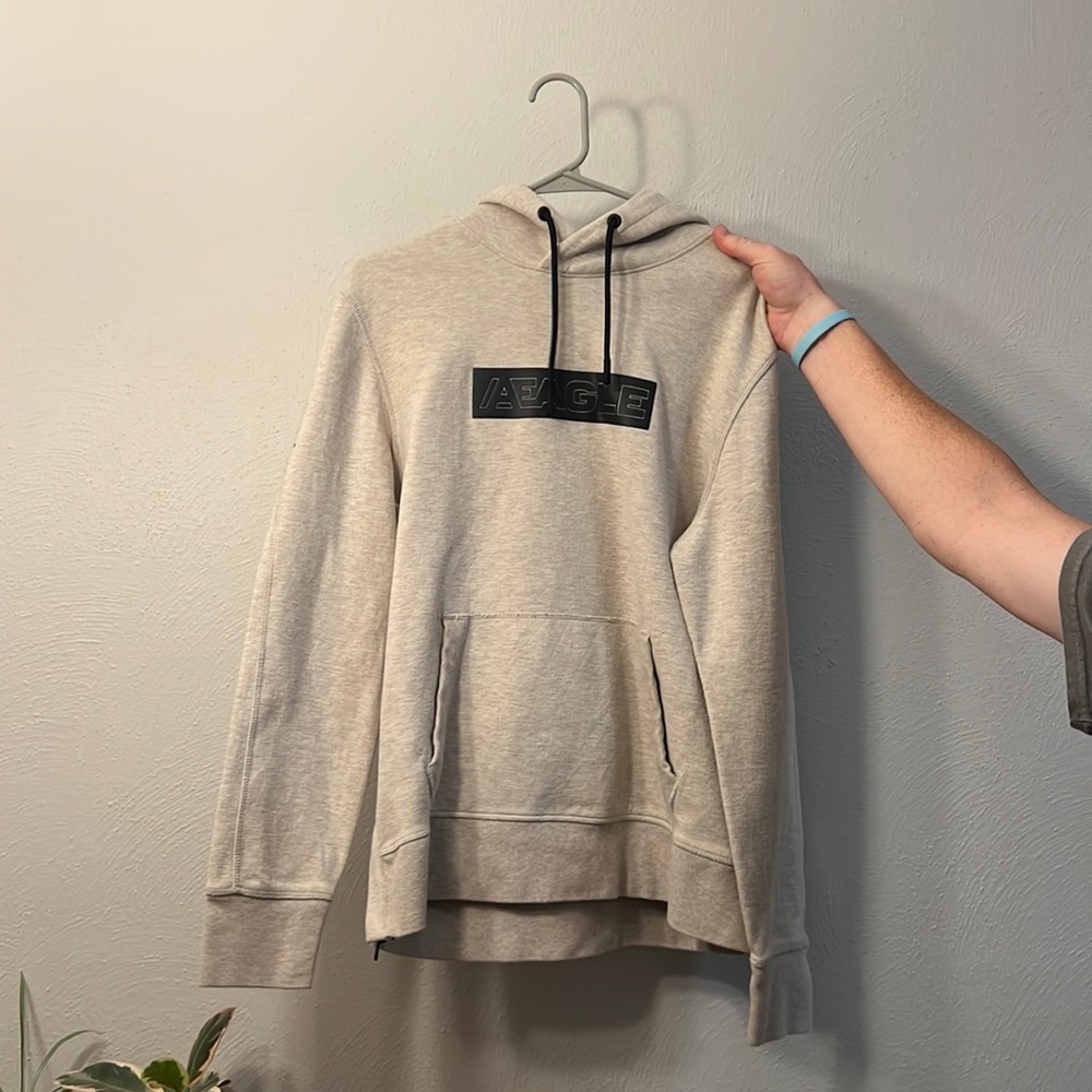 American eagle sweatshirt